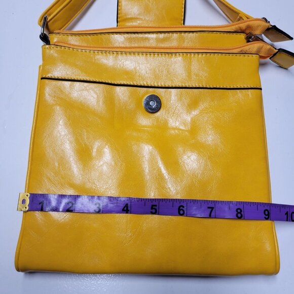 Yellow Crossbody Bag Casual Everyday Travel Handbag - Picture 10 of 14